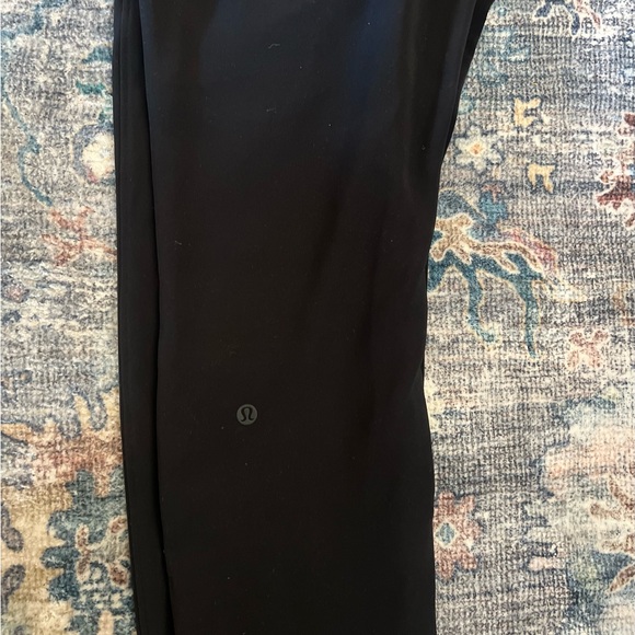 Lululemon pants/joggers - Picture 3 of 3